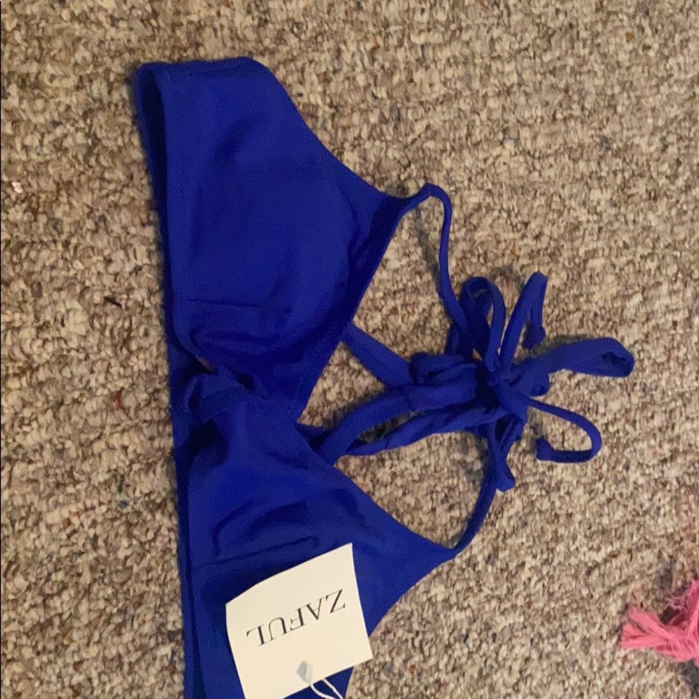 Blue bikini top never worn